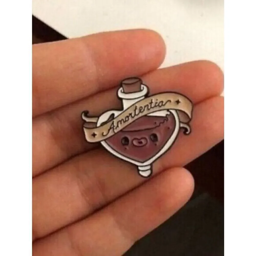 3/20 Amortentia Harry Potter Enamel Pin